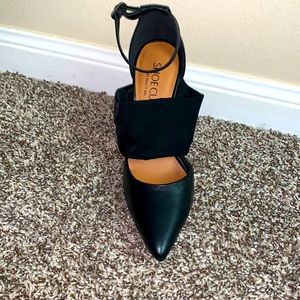 Woman’s black heels